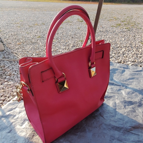 Authentic M.K purse  Brand New - Picture 3 of 8